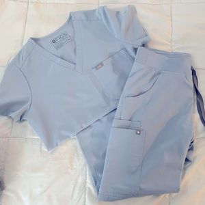 Womens FIGS Scrub Set in DUSTY BLUE 🩵